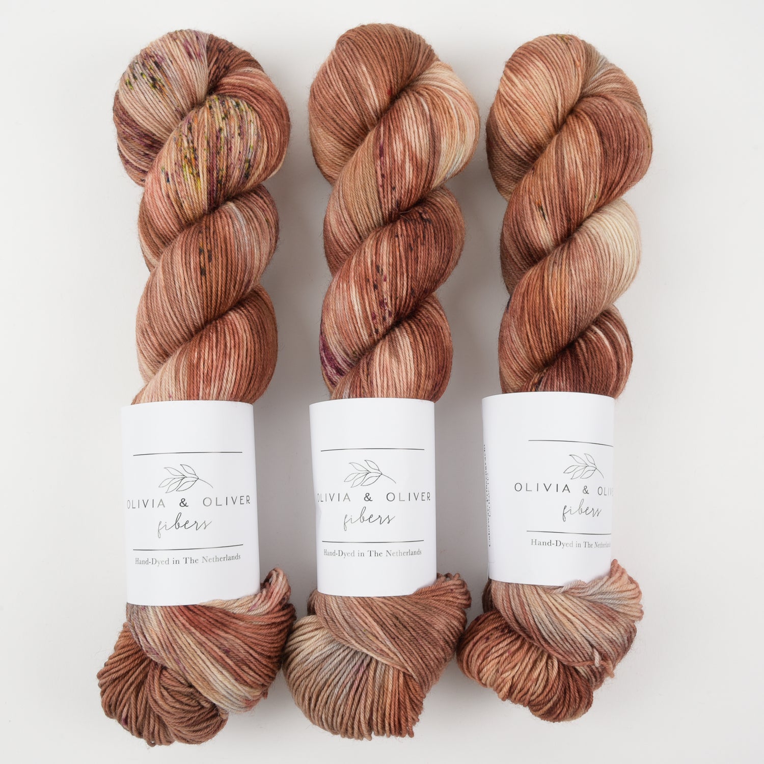 Olivia & Oliver OLIVIA BFL - PRINSENGRACHT BFL Wool Blue Faced Leicester Fingering brown Yarn