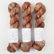 Olivia & Oliver OLIVIA BFL - PRINSENGRACHT BFL Wool Blue Faced Leicester Fingering brown Yarn