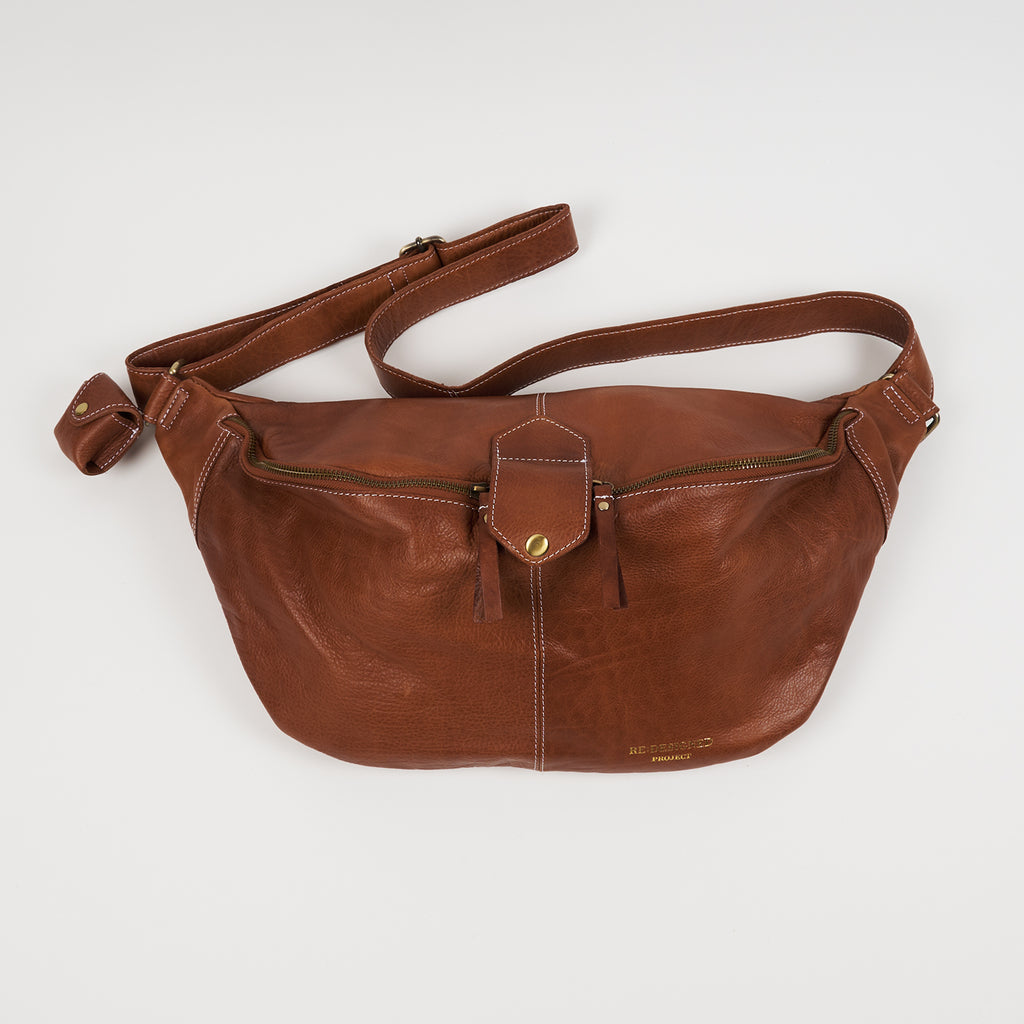 PROJECT 96 - WALNUT - LARGE BELT BAG - Stephen & Penelope
