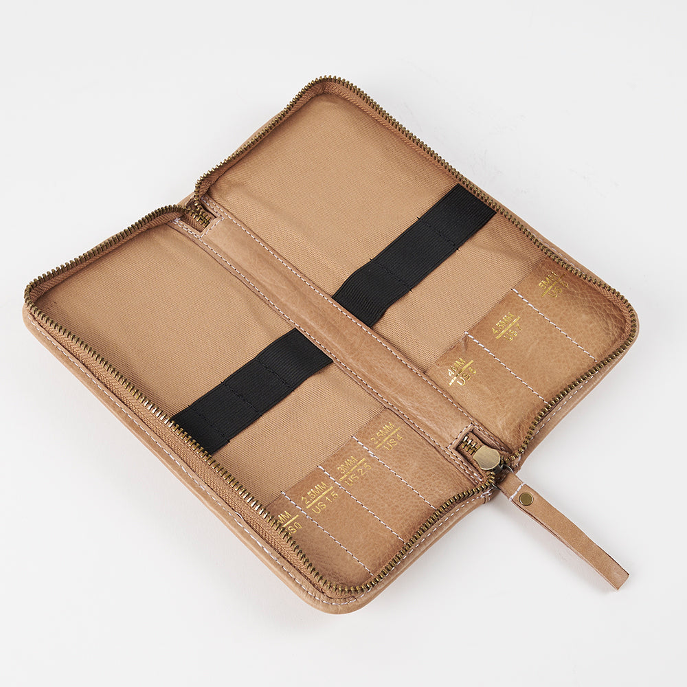 PROJECT 102 - TAUPE - SHORT NEEDLE CASE