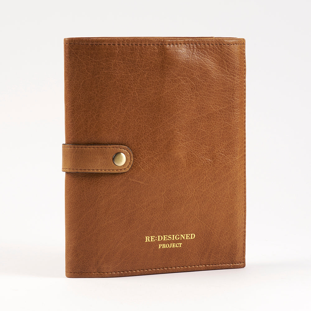 PROJECT 14 - OAK - LARGE NEEDLE CASE