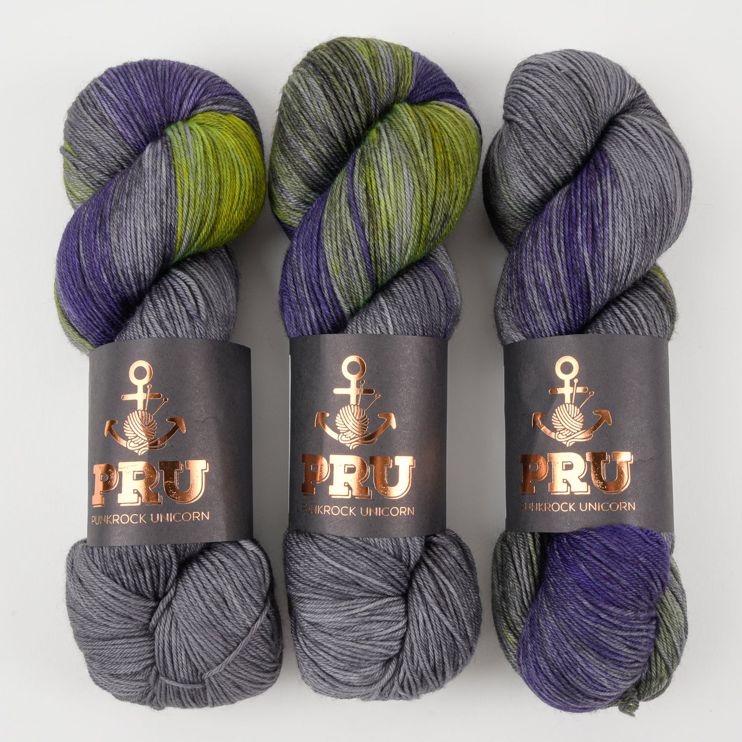 Punk Rock Unicorn SOUL - HAUNTED HOUSE Merino wool Nylon Fingering  Sock grey green Yarn