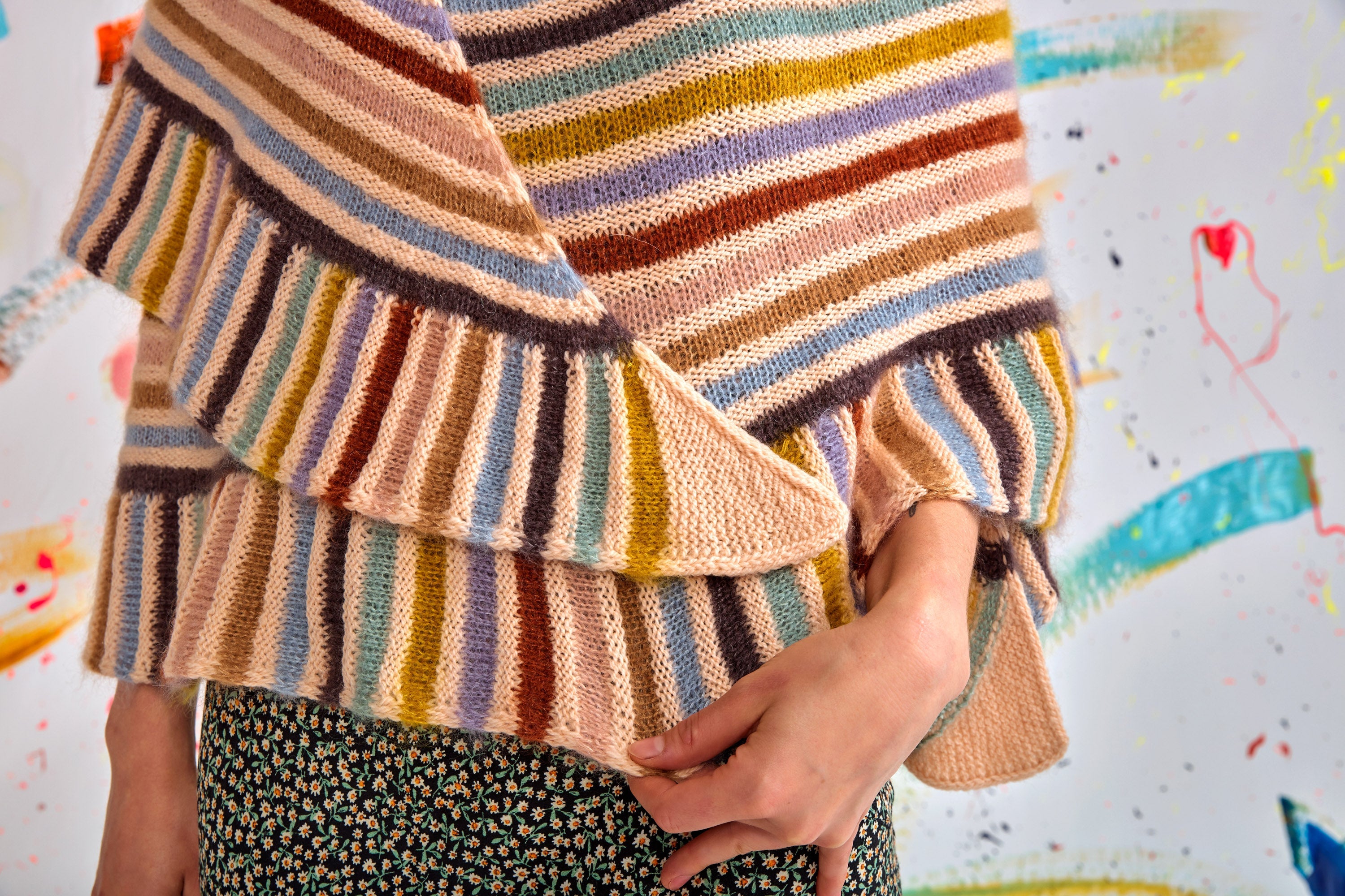 PAINTING RAINBOWS SHAWL PATTERN