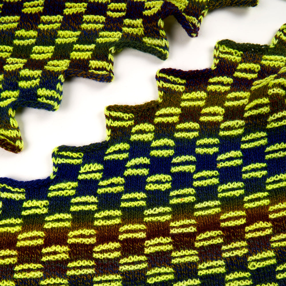 WESTKNITS SAMPLE - PAINTING SQUARES SCARF