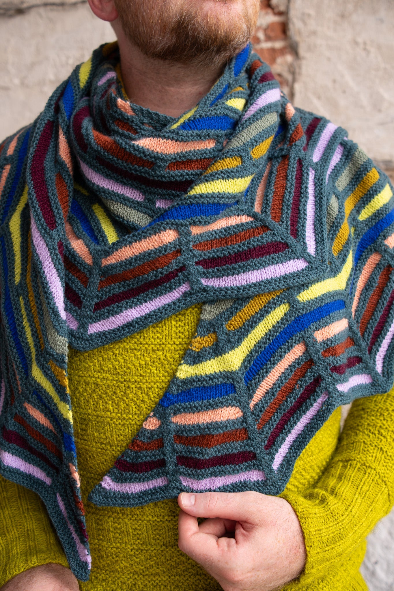 PAINTING BRICKS SHAWL PATTERN