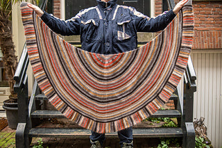 PAINTING RAINBOWS SHAWL PATTERN