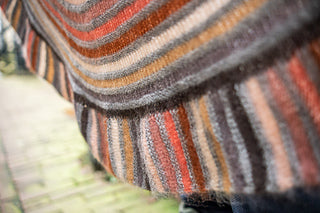 PAINTING RAINBOWS SHAWL PATTERN