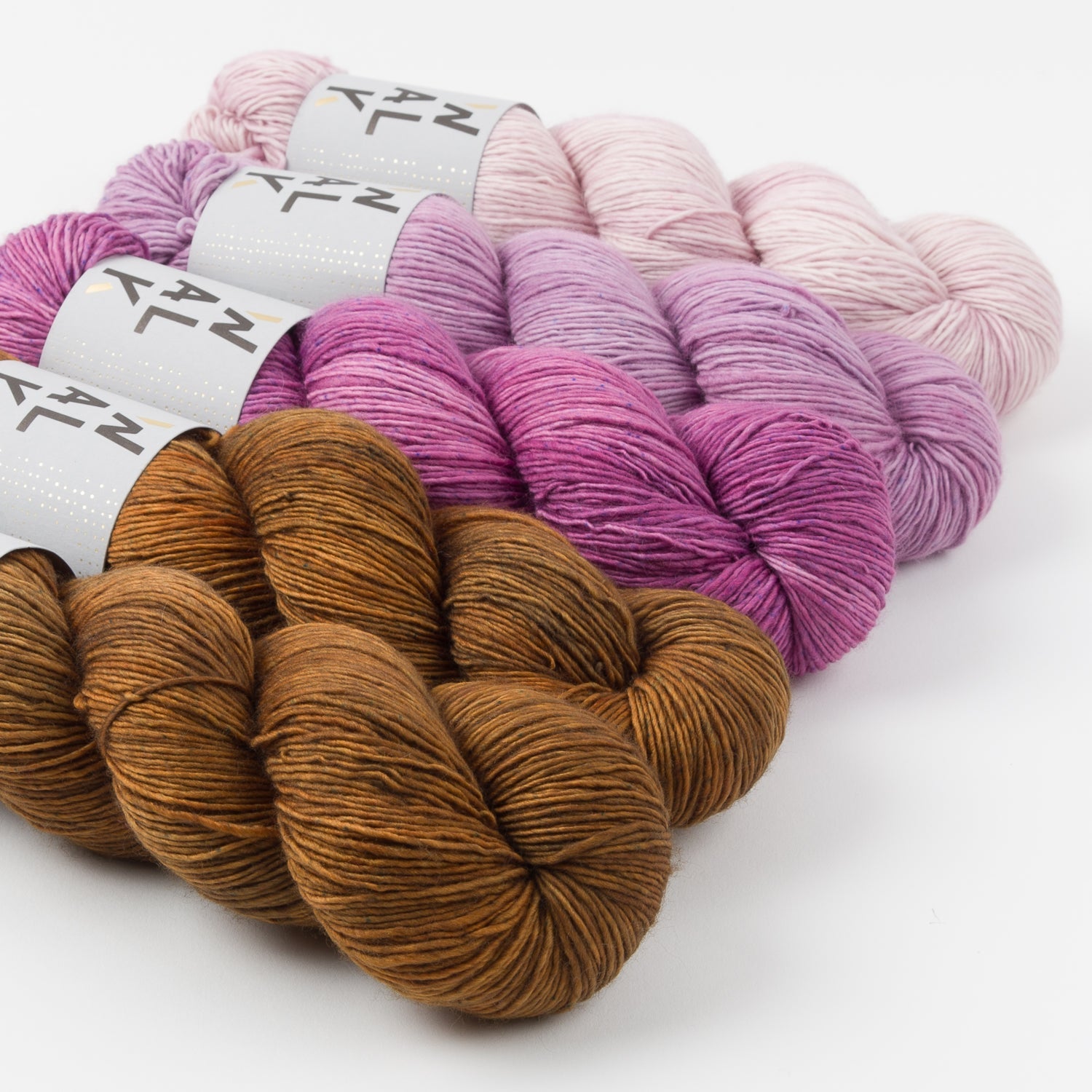 WESTKNITS KIT - PERIWINKLE HAZELNUT