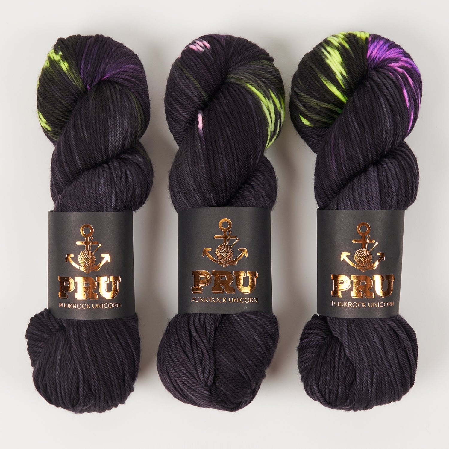 Punk Rock Unicorn SOUL DK - LASER SHOW Merino wool Nylon DK Sock black neon Yarn