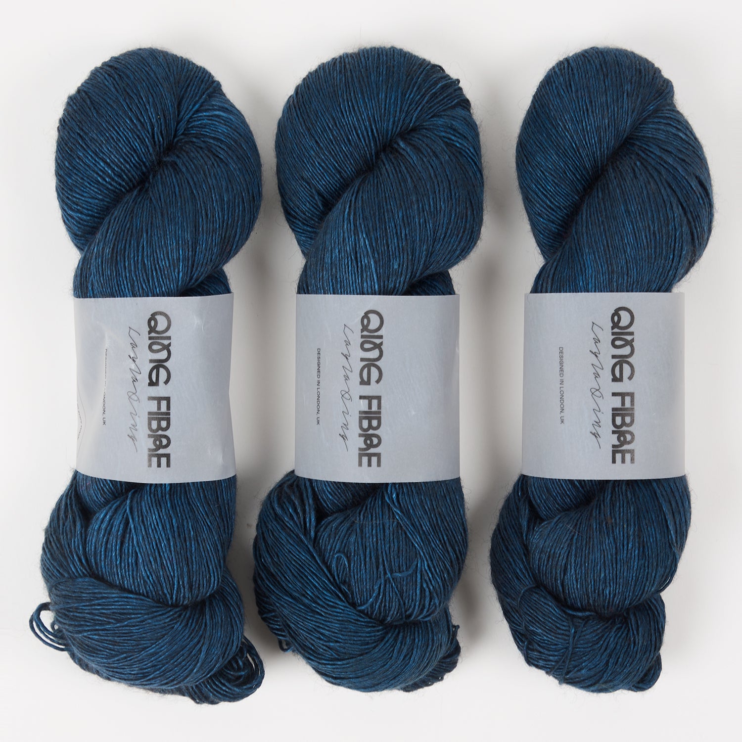 Qing Fibre QING YAK SINGLES - OKINAMI Merino wool Yak Silk Fingering blue Yarn