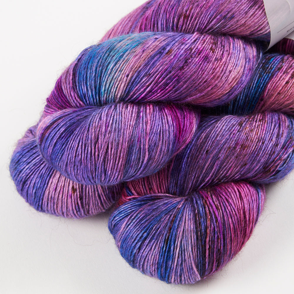 Qing Yak Singles - Dark Amethyst