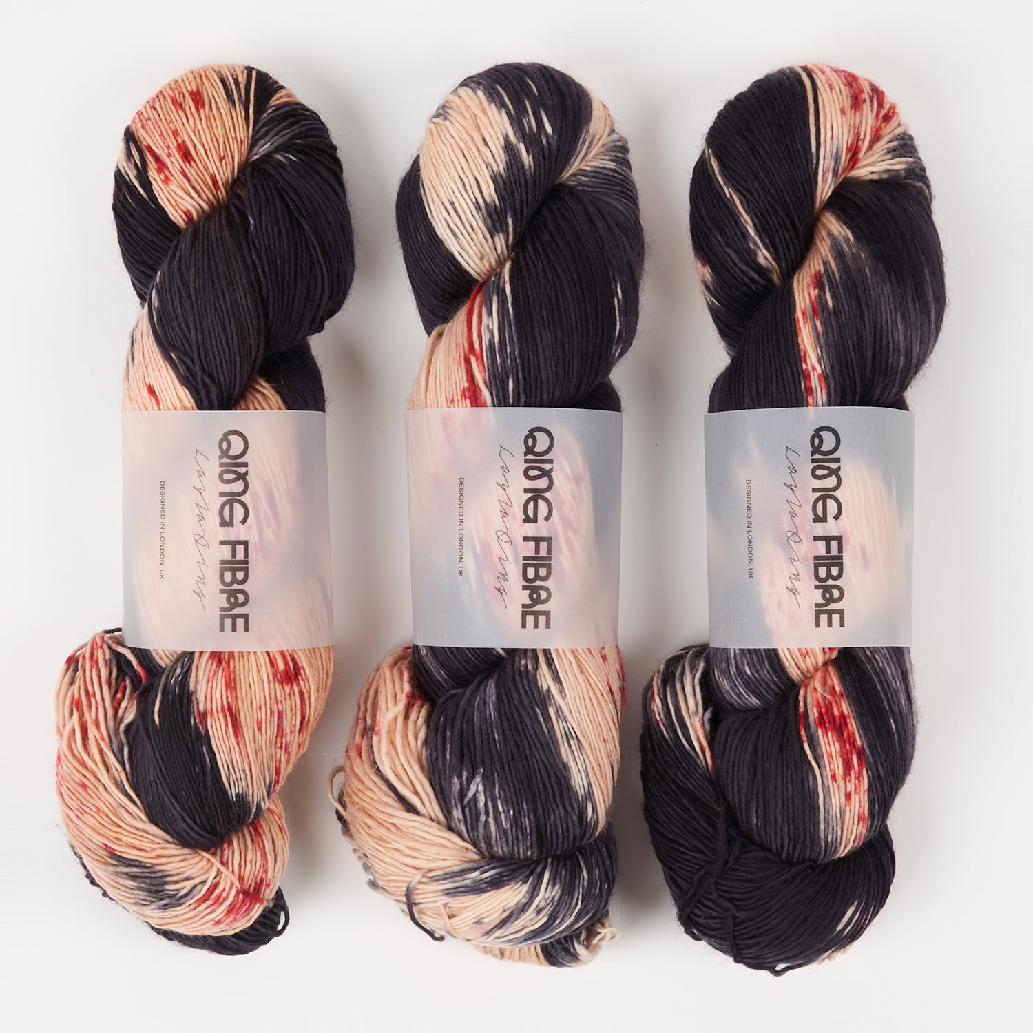 Qing Fibre DASHING SASSY - ROTHKO Merino wool Fingering black Yarn