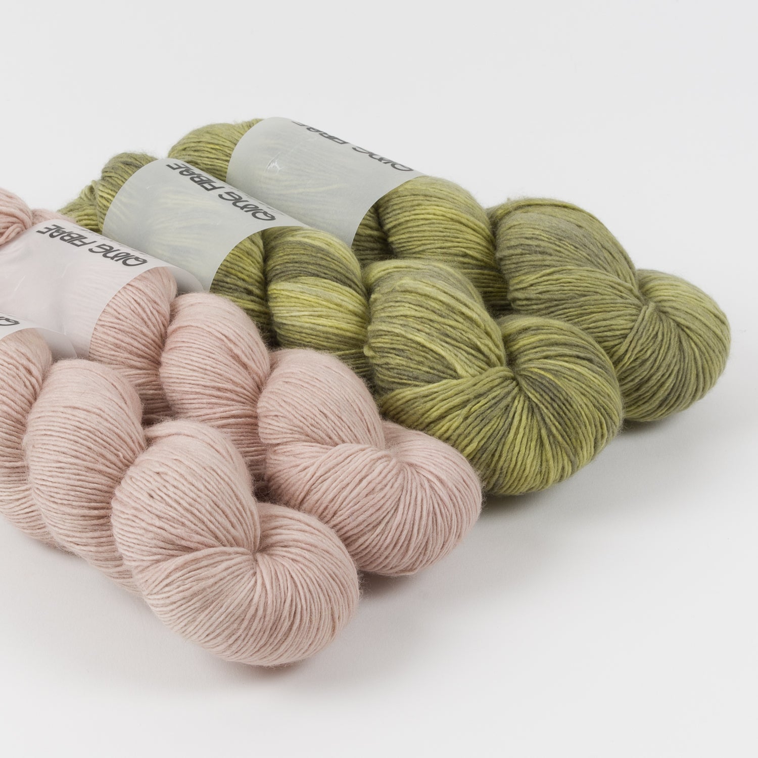 DUSKY OLIVE