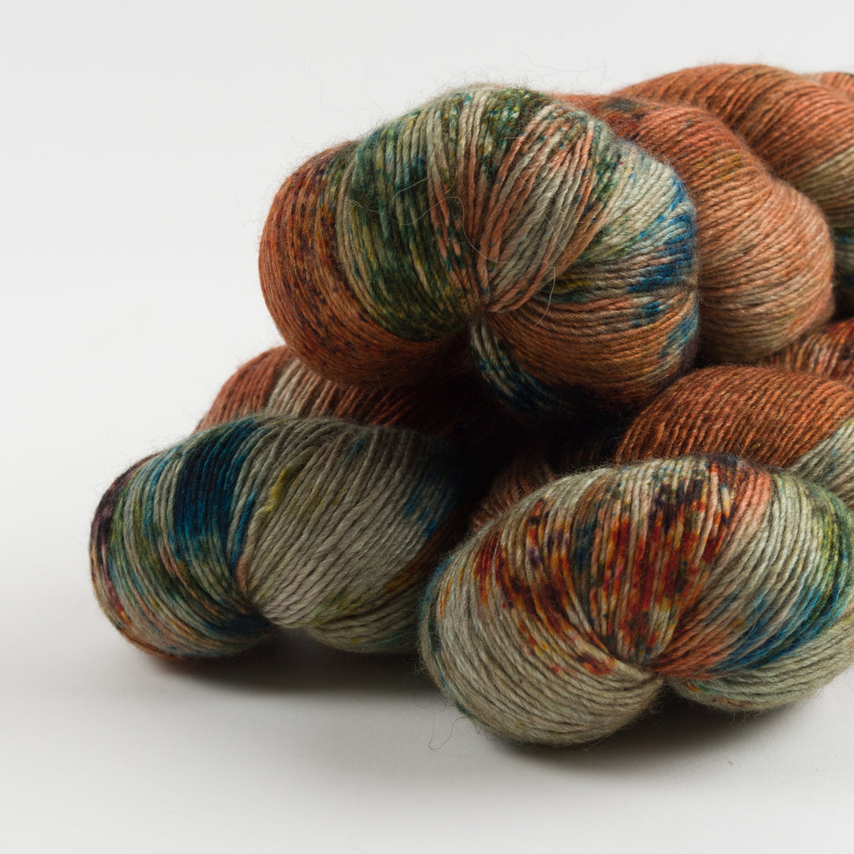 QING YAK SINGLES - NEST