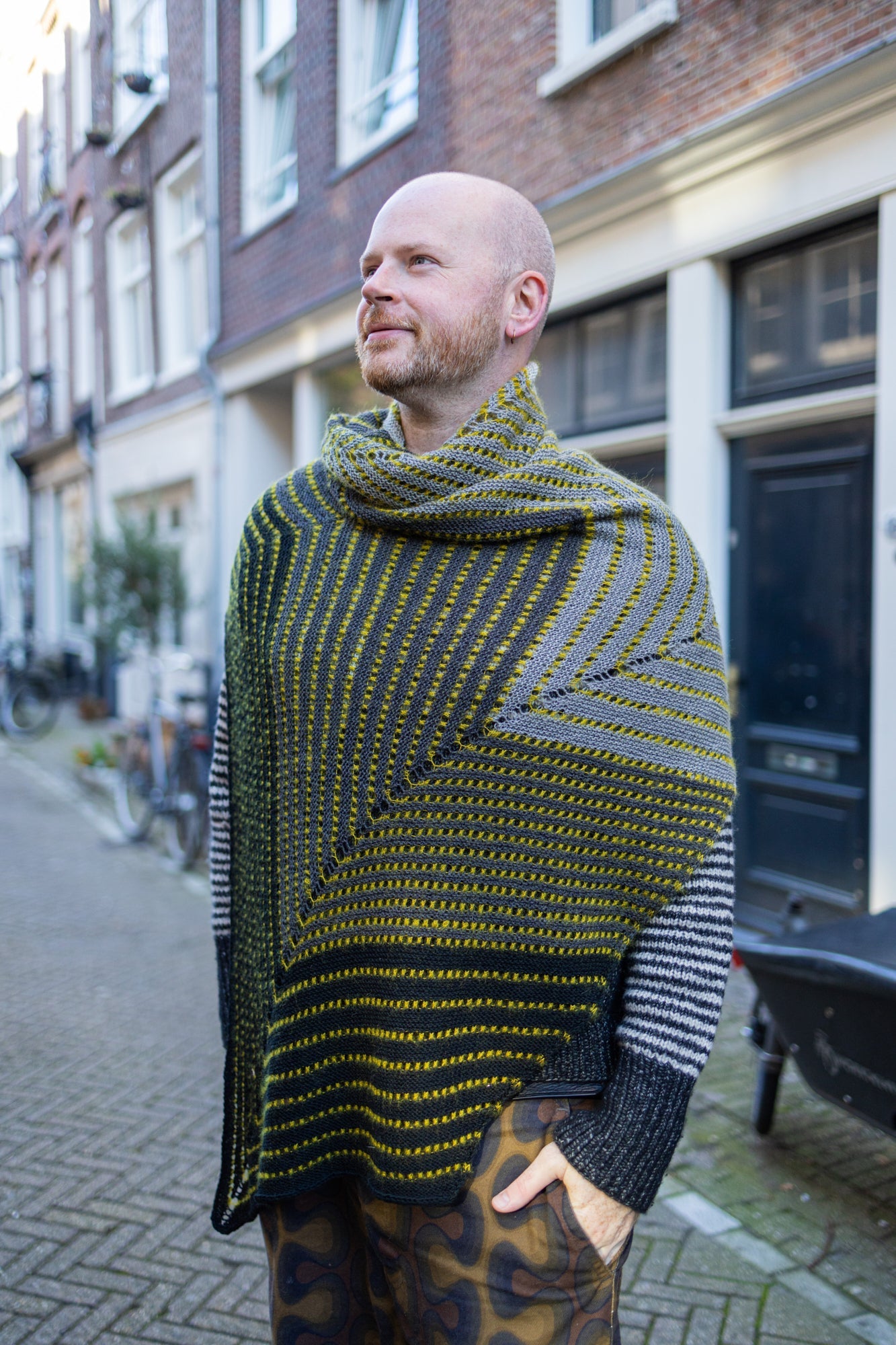 QUAKE SCARF & SHAWL PATTERN