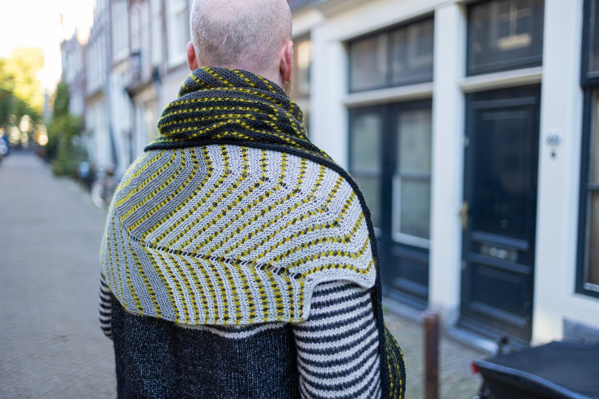 QUAKE SCARF & SHAWL PATTERN