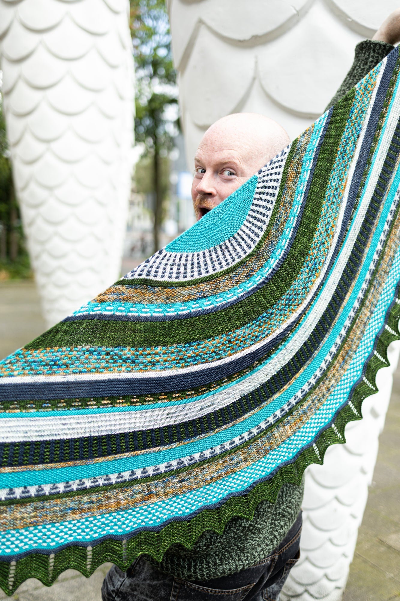 QUIRKY QUINTET SHAWL PATTERN