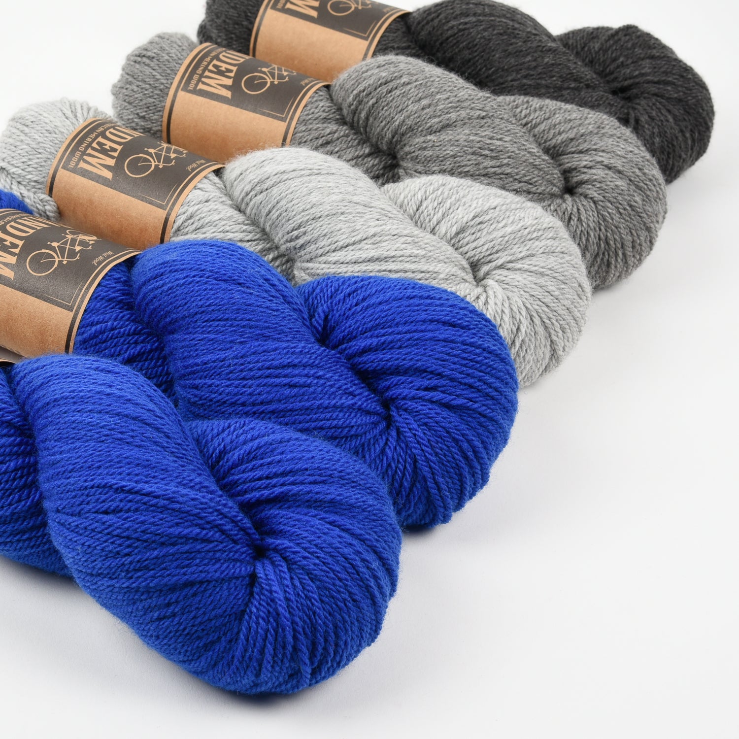 PAINTING TRIANGLES SWEATER - FRESH SAPPHIRE