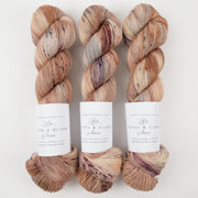 Olivia & Oliver OLIVIA BFL - ROZENGRACHT BFL Wool Blue Faced Leicester Fingering beige multicolour Yarn