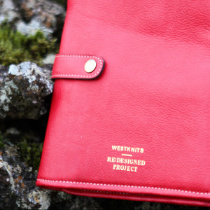 PROJECT 14 - RED ROSE - LARGE NEEDLE CASE