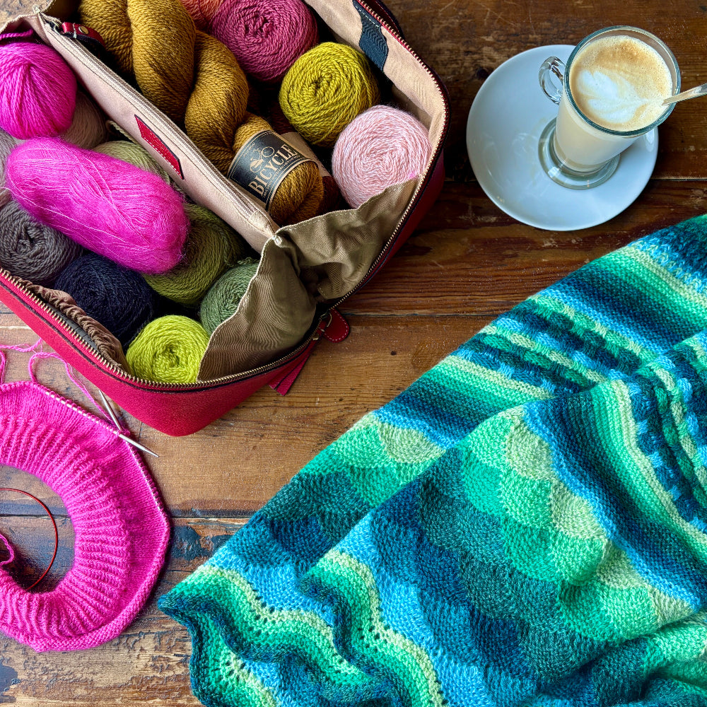 PROJECT 10 - RED ROSE - LARGE PROJECT ORGANISER