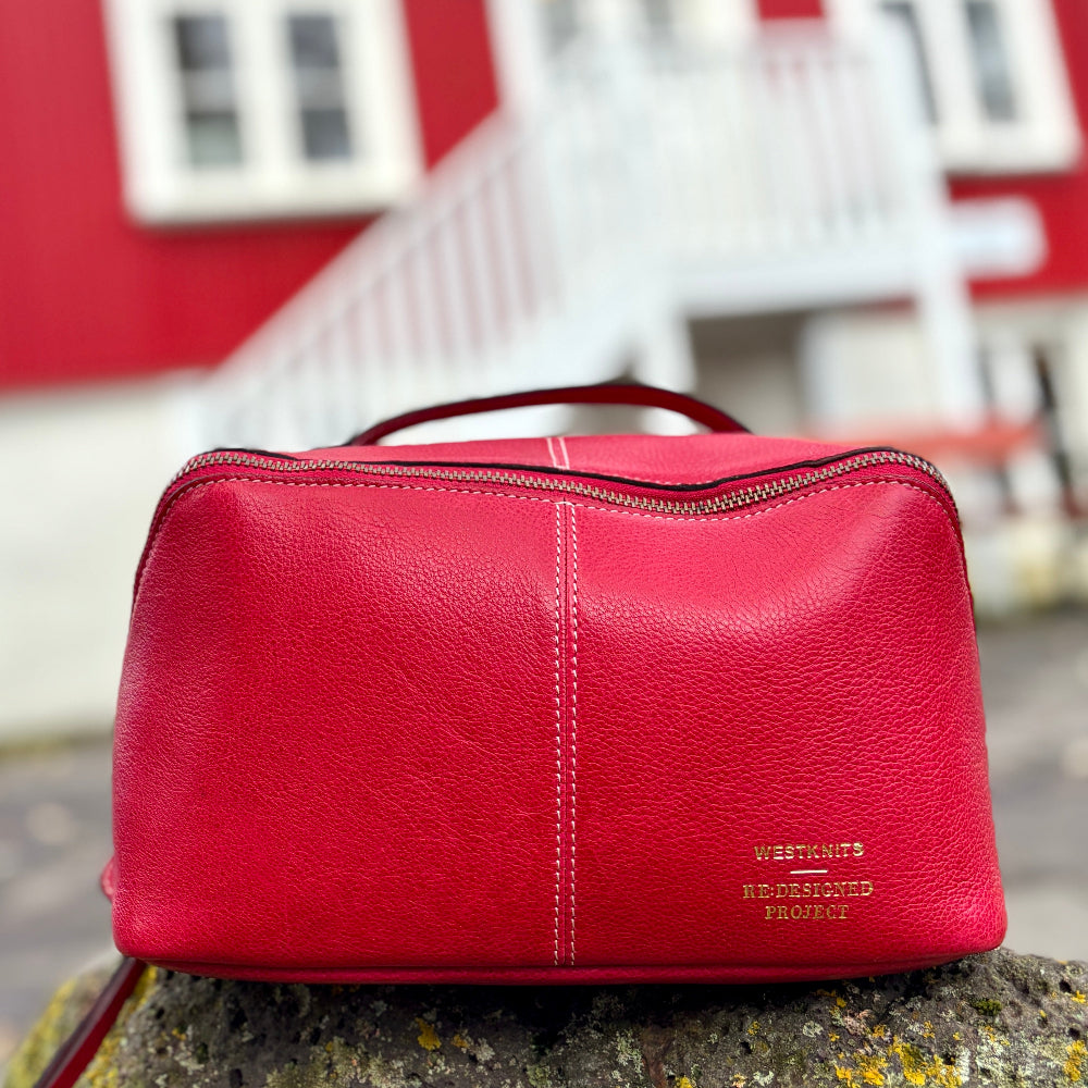 PROJECT 9 - RED ROSE - SMALL PROJECT ORGANISER