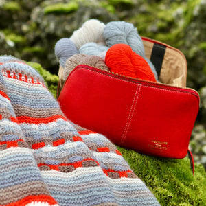 PROJECT 9 - RED ROSE - SMALL PROJECT ORGANISER