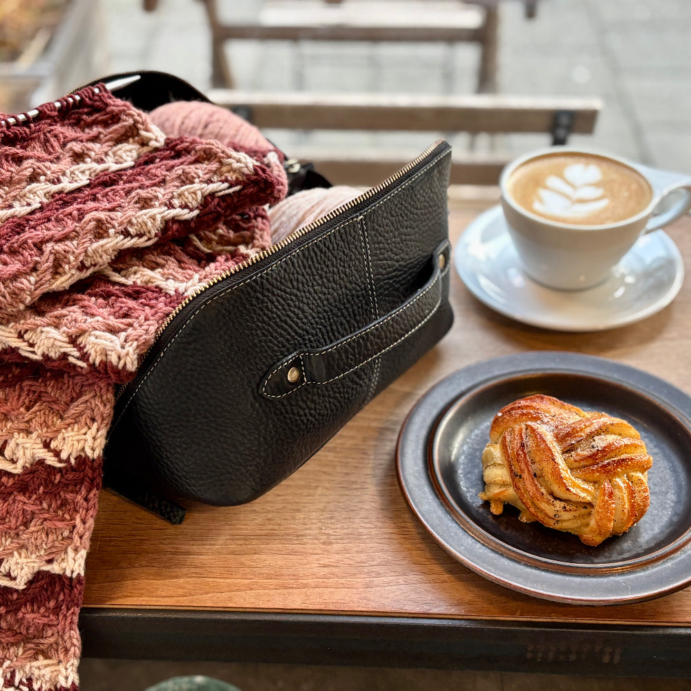 PROJECT 9 - BLACK PEBBLE - SMALL PROJECT ORGANISER