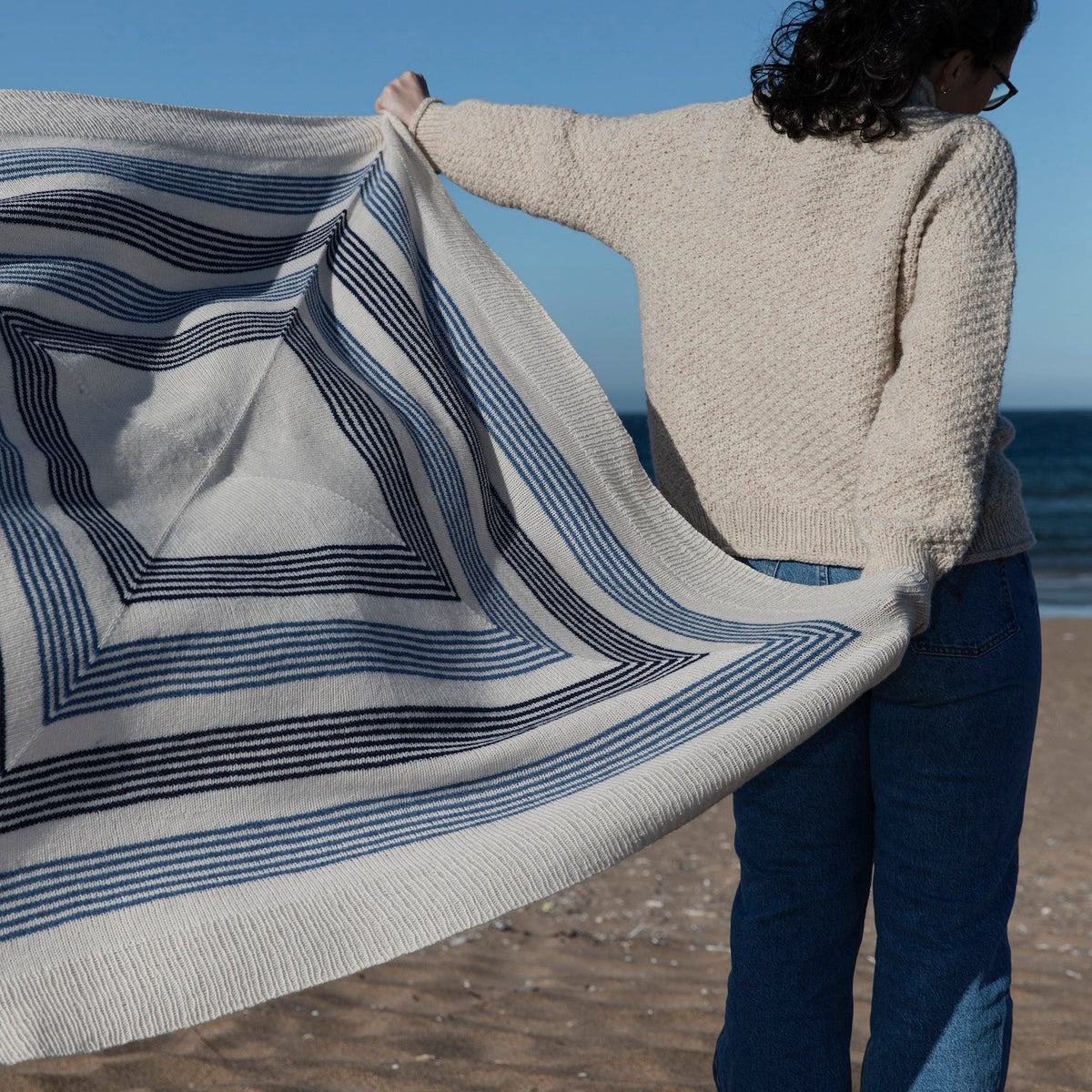 Shorelines: Knits from Scottish Coasts by Rebecca Clow
