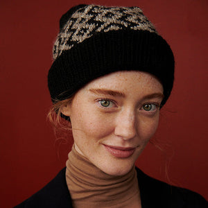 A KNITTING LIFE 2 - OUT INTO THE WORLD