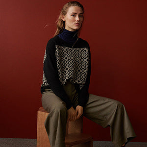 A KNITTING LIFE 2 - OUT INTO THE WORLD