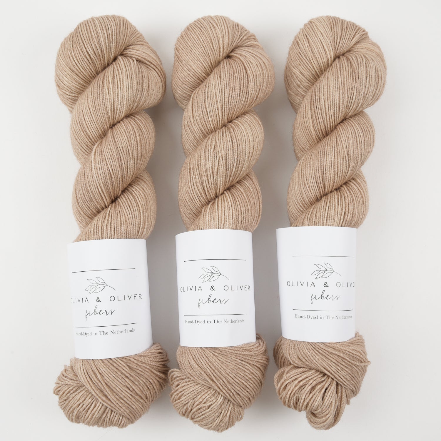 Olivia & Oliver OLIVIA BFL - SEASHORE BFL Wool Blue Faced Leicester Fingering beige Yarn