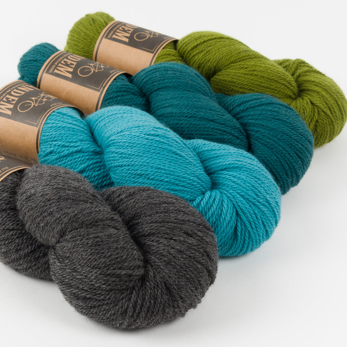 SLIPSTRAVAGANZA BLANKET - OLIVE BLANKET