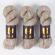 Punk Rock Unicorn SOUL - VANCOUVER Merino wool Nylon Fingering  Sock beige green Yarn