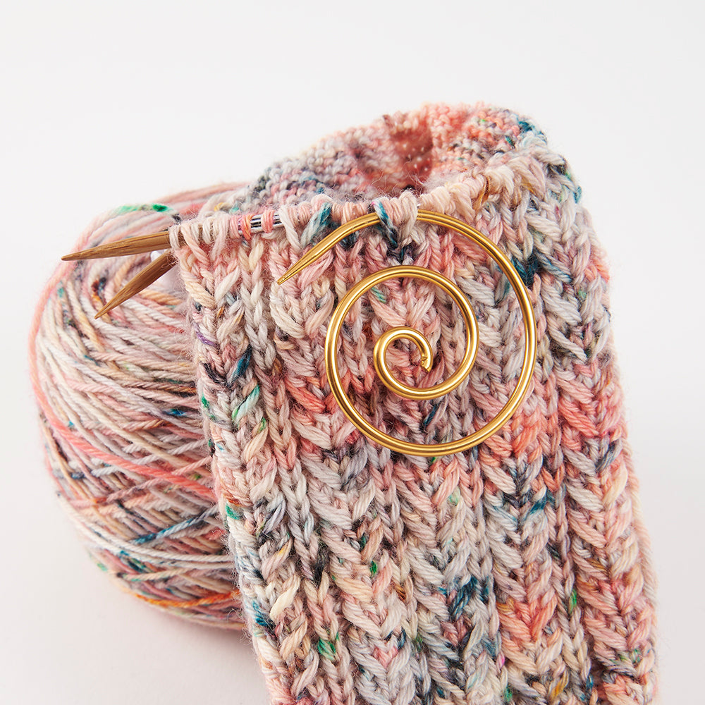 SPIRAL HELPING NEEDLE