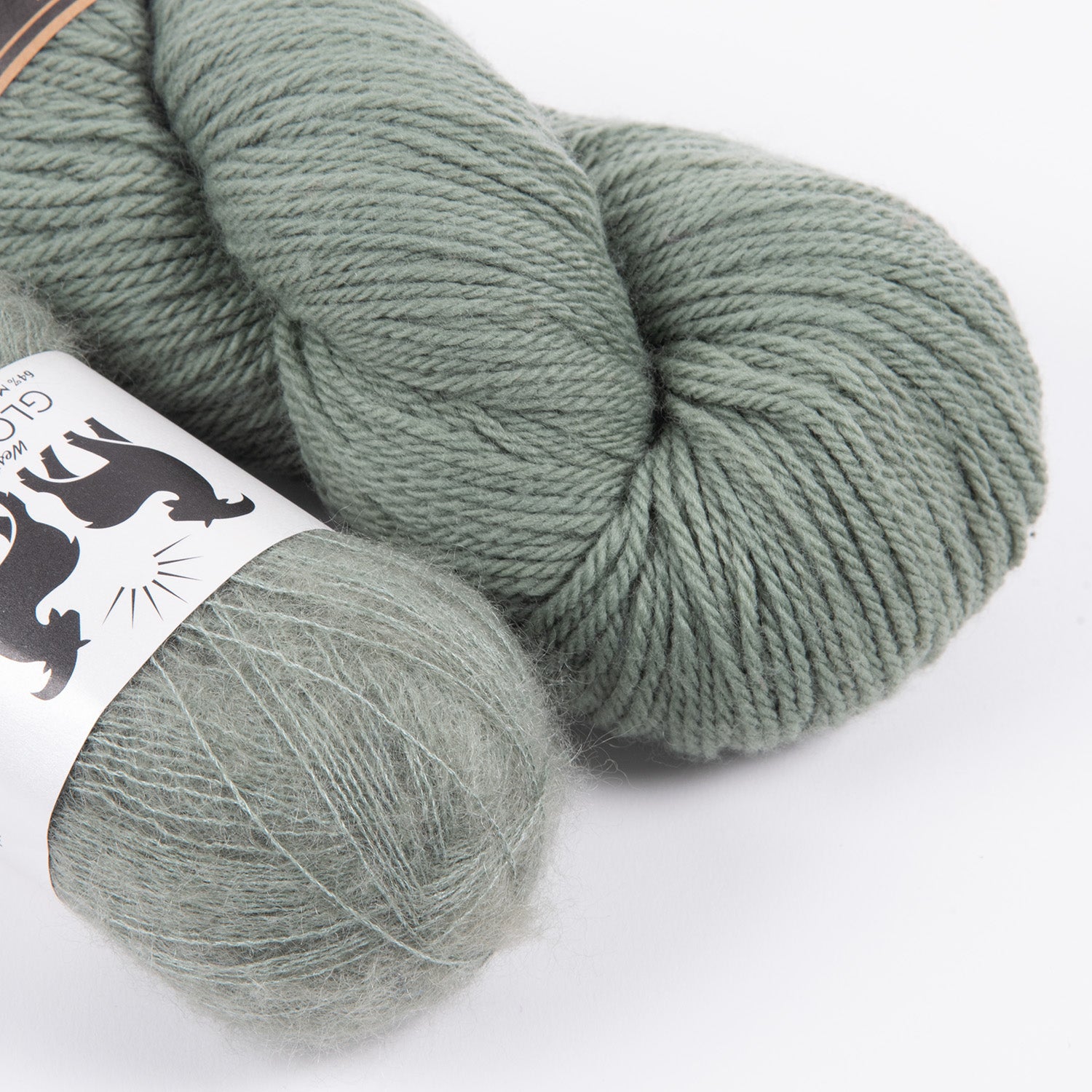 SAGE MOHAIR MATCH FOUR DK