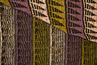 PAINTING TRIANGLES SHAWL PATTERN