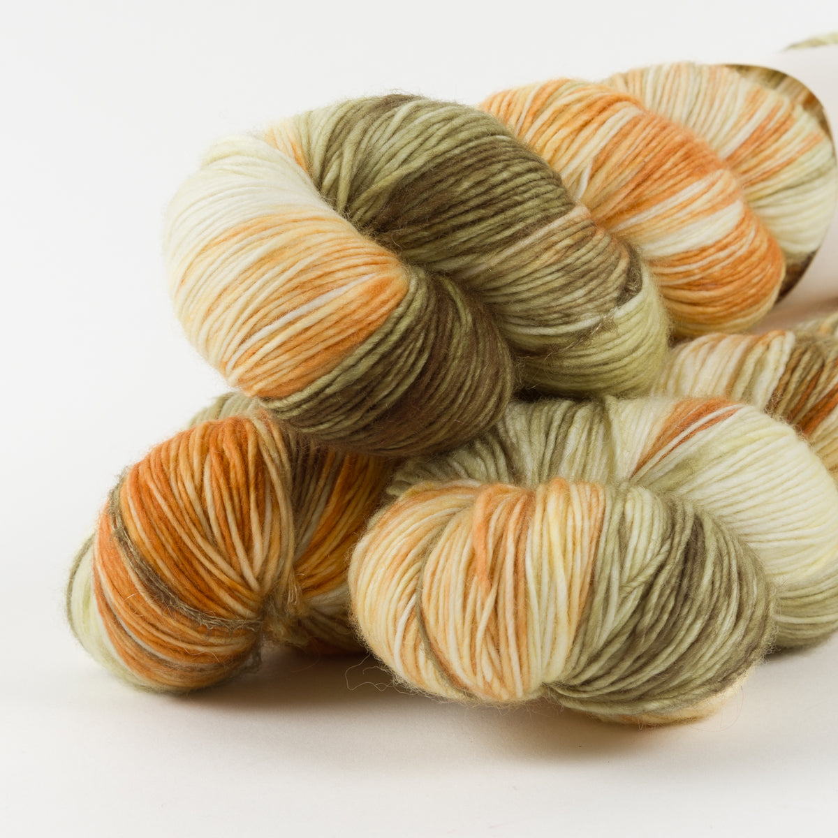 SINGLE MERINO - A DOORWAY IN THE DESERT