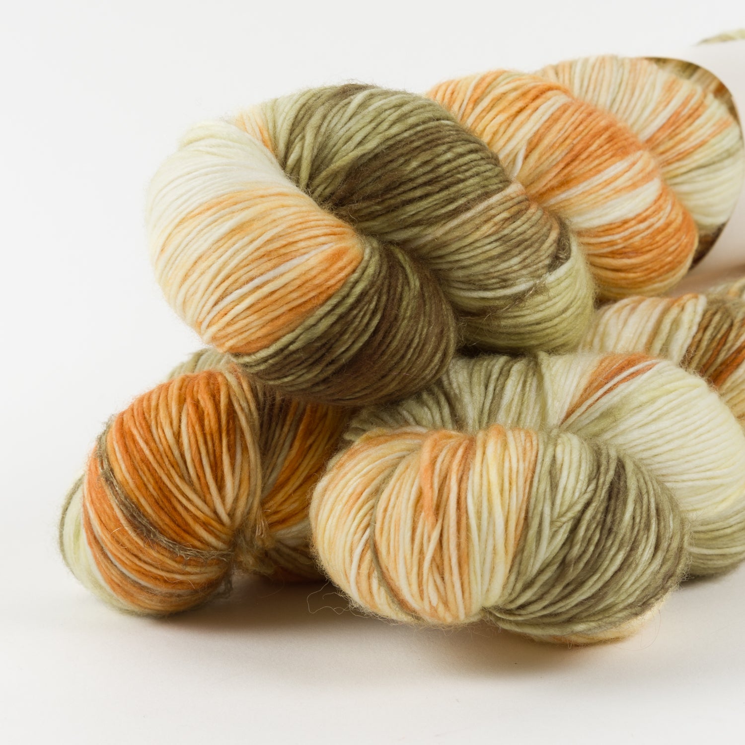 SINGLE MERINO - A DOORWAY IN THE DESERT