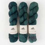 Shangdrok SINGLE MERINO - MISTY PINEWOODS Merino wool Fingering turquoise Yarn
