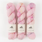 Shangdrok SINGLE MERINO - ORCHID TREE Merino wool Fingering pink Yarn