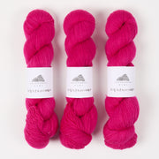 Shangdrok SINGLE MERINO - SEEDLESS DRAGON FRUIT Merino wool Fingering pink neon Yarn