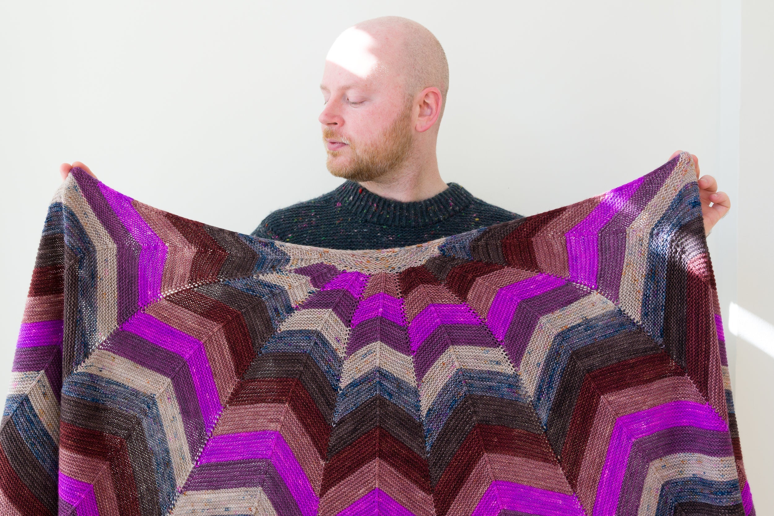 SHIFTING CHEVRONS SHAWL PATTERN