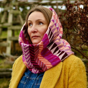 SHIVER DEFENDER COWL - VINTAGE HYDRANGEA