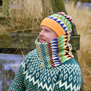 SHIVER DEFENDER COWL - COBALT STARFISH