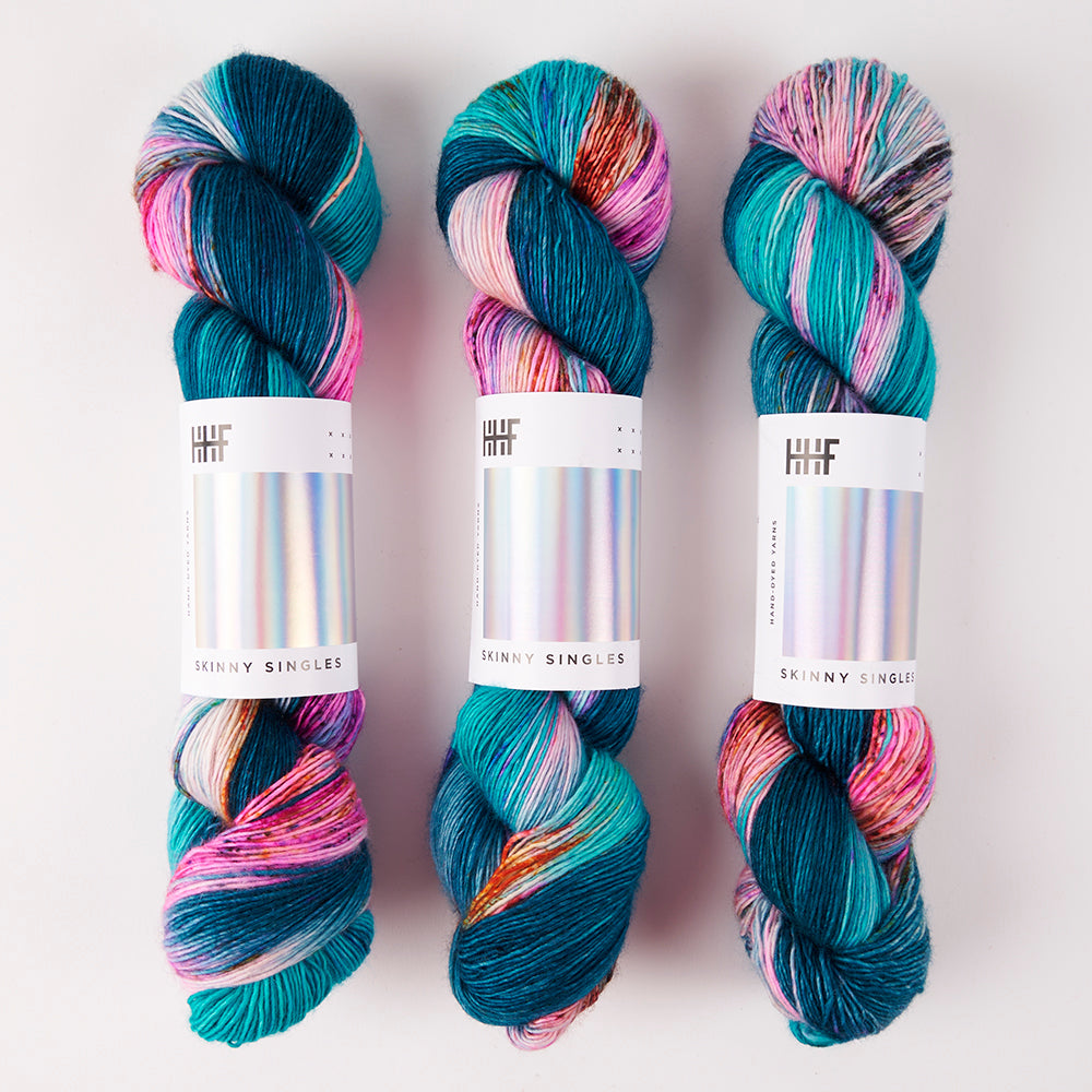 Hedgehog Fibres SKINNY SINGLES - FLIP FLOP Merino wool Fingering turquoise Yarn