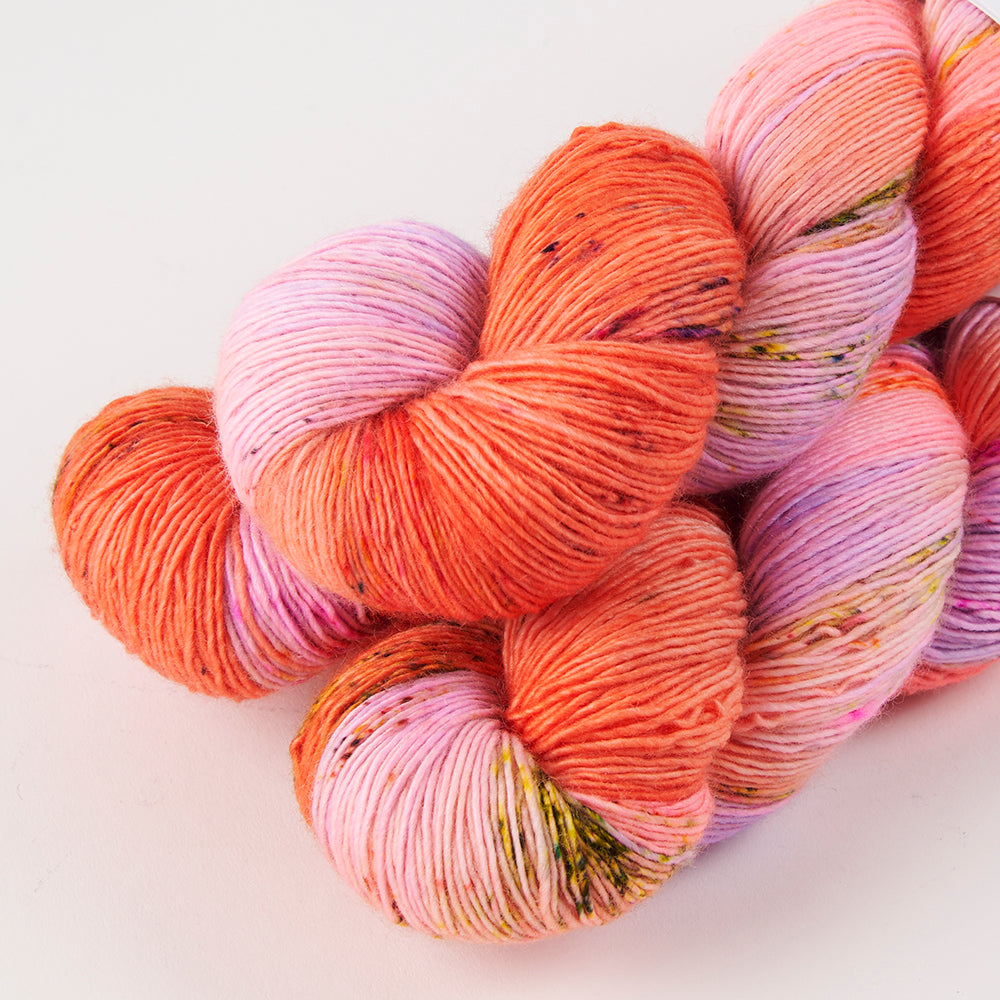 SKINNY SINGLES - KNITTIN' KITTEN