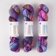 Hedgehog Fibres SKINNY SINGLES - MOOD RING Merino wool Fingering multicolour Yarn