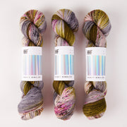Hedgehog Fibres SKINNY SINGLES - NOMAD Merino wool Fingering green Yarn