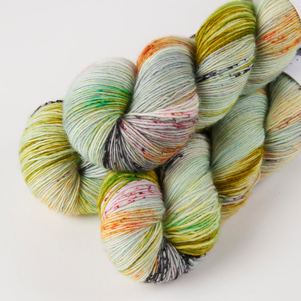 SKINNY SINGLES - SELKIE